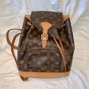 Louis Vuitton Montsouris MM Monogram Backpack